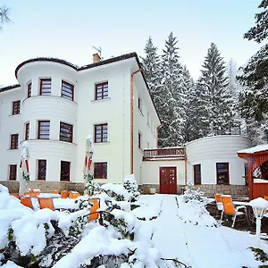 4* Hotel Bedriska Wellness &